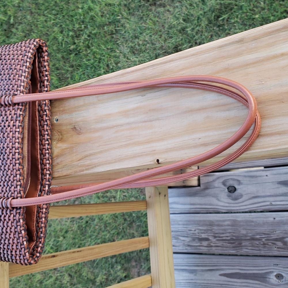 Vintage Nine West Woven Hobo Long Straps Shoulder Bag Y2K Brown Beachy Bohemian - Picture 11 of 12